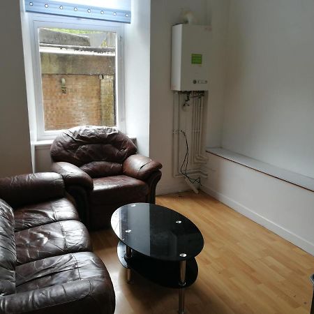 Budget Double Bedroom Near Glasgow City Centre And West End Exteriör bild