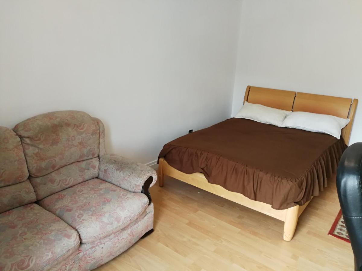 Budget Double Bedroom Near Glasgow City Centre And West End Exteriör bild